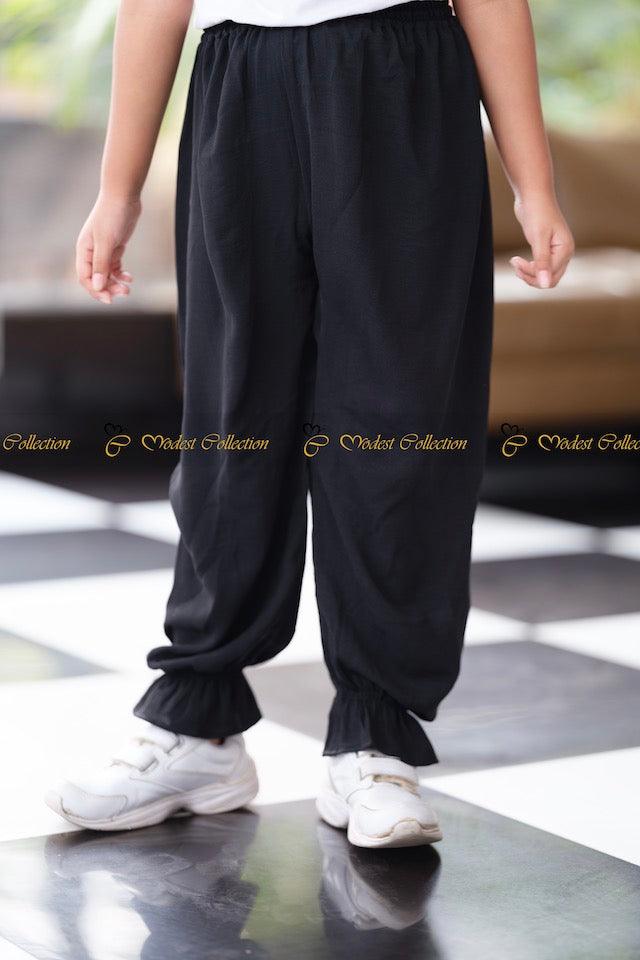 Babygirl's Trousers Black - Modest Collection