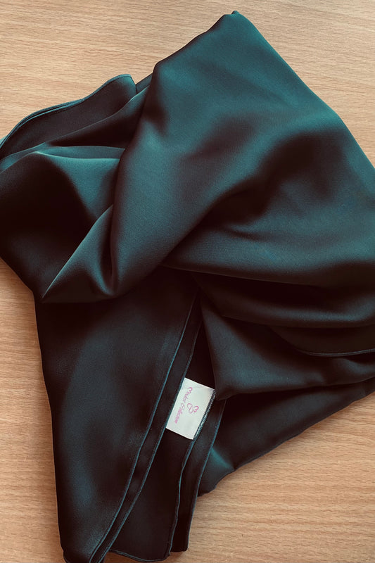 Premium Silk Hijab Emerald Green - Modest Collection