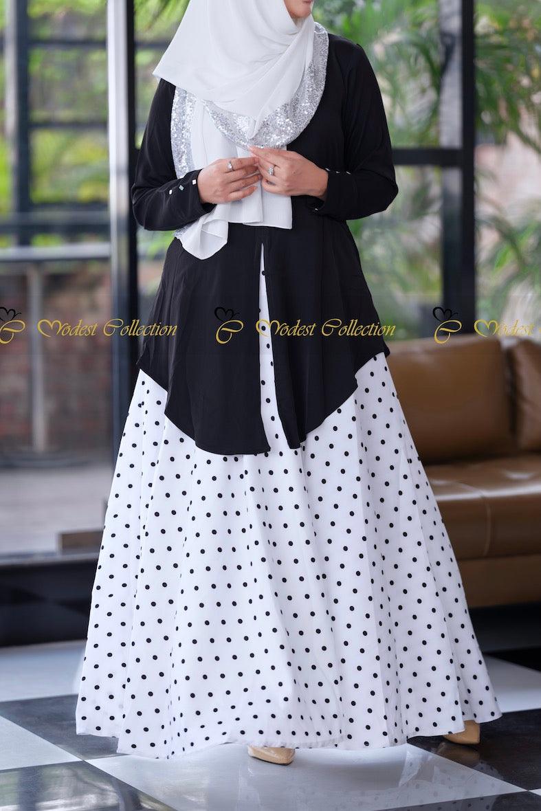 Redwana Gown polka white - Modest Collection